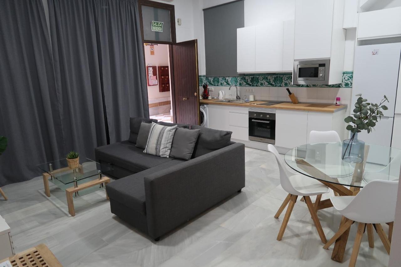 J & E Malaga Center Apartamentos Exteriér fotografie