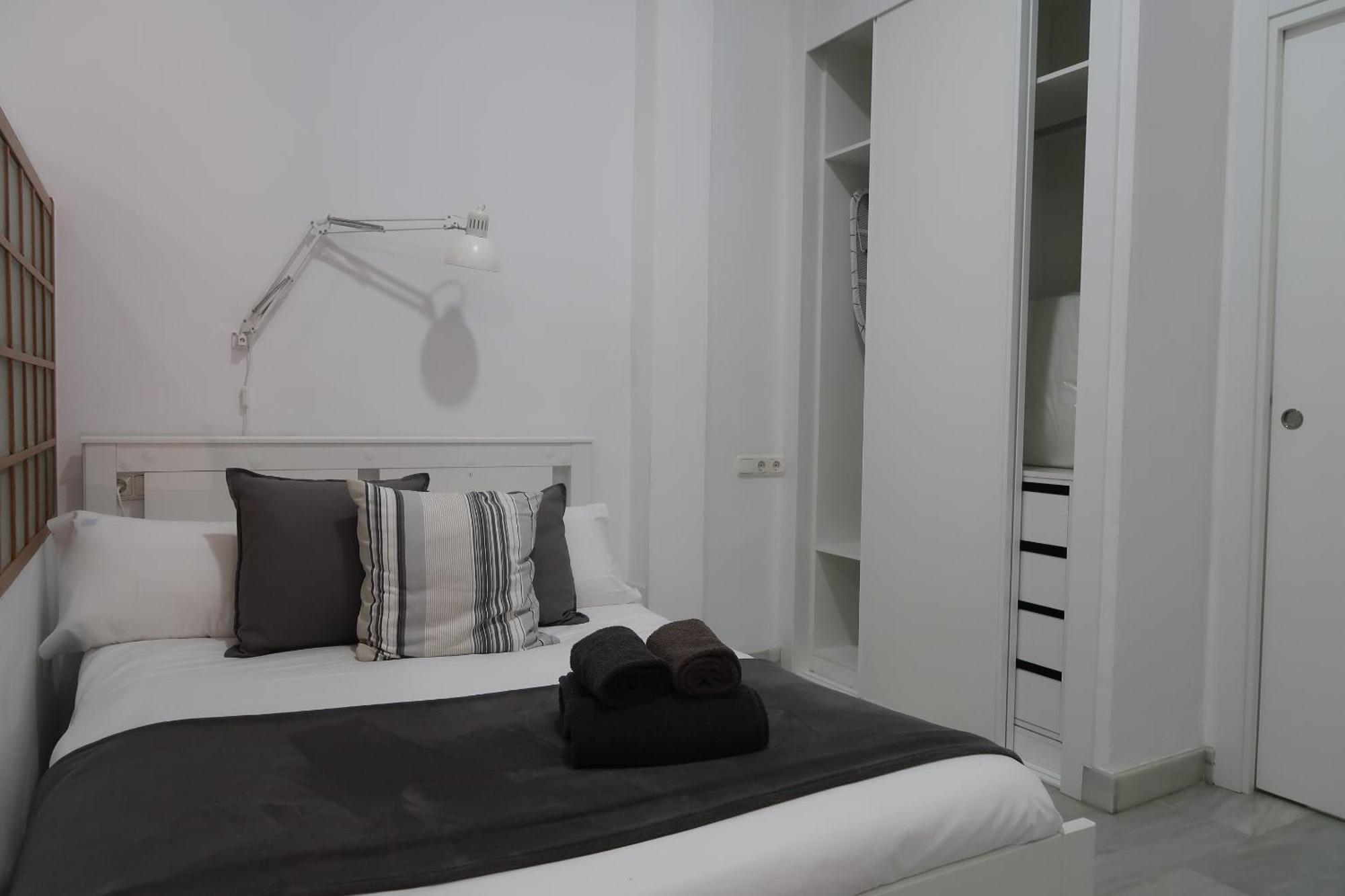 J & E Malaga Center Apartamentos Exteriér fotografie
