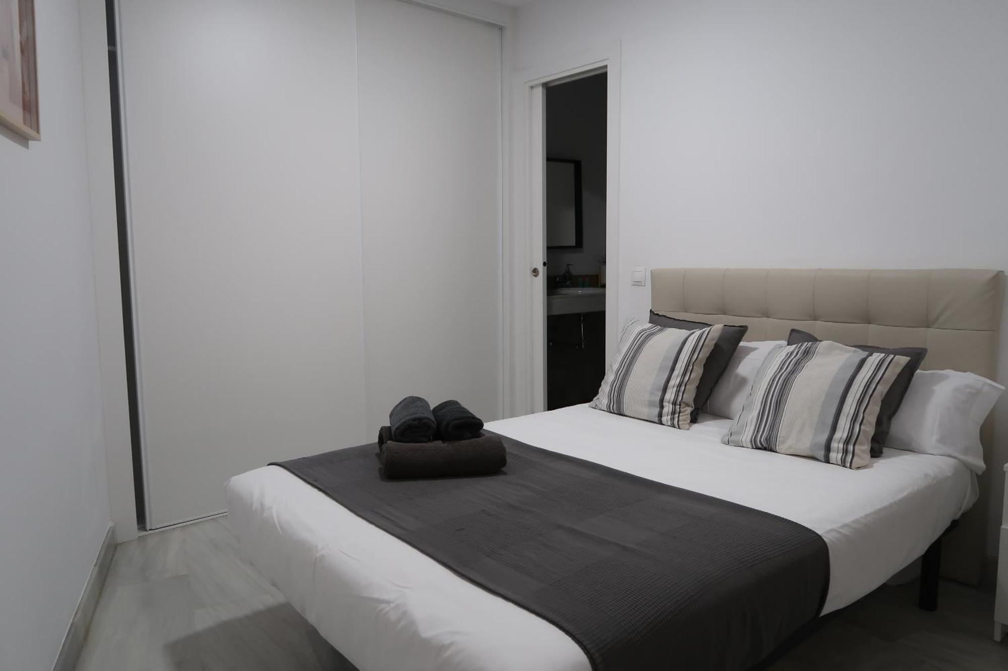 J & E Malaga Center Apartamentos Exteriér fotografie