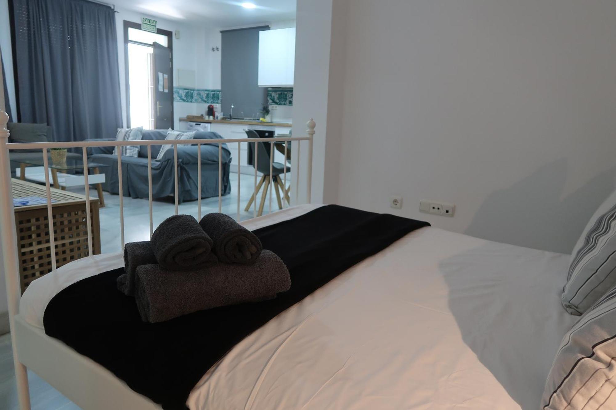 J & E Malaga Center Apartamentos Exteriér fotografie